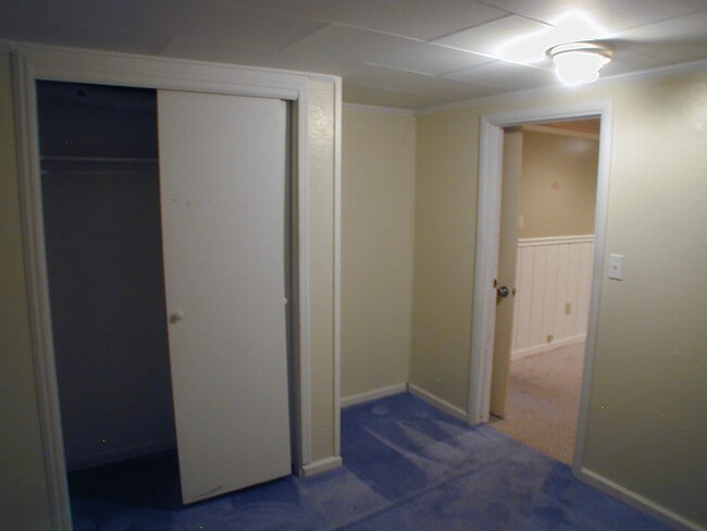 Building Photo - 3615 Alexander Ave