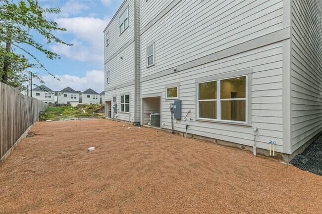 Building Photo - 7709 Earl Rudder Wy