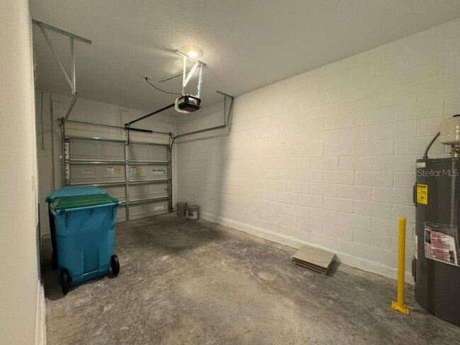 Building Photo - 7615 WATERSCAPE Dr