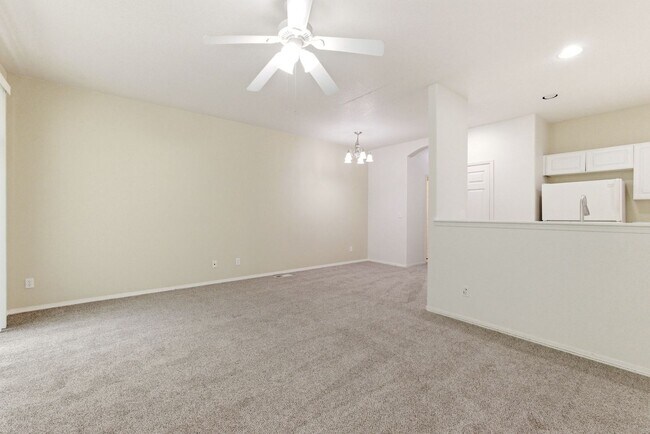 Building Photo - 2322 NW 168th Pl