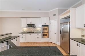 Building Photo - 6221 Spalding Dr