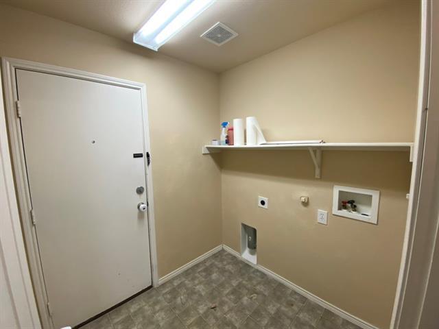 Building Photo - 2501 Saddlehorn Dr