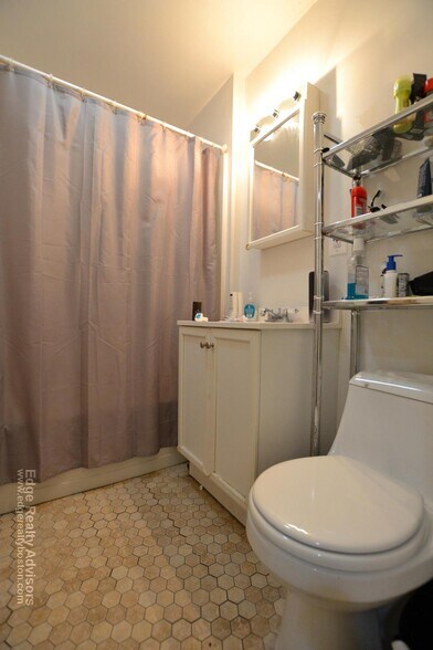 Building Photo - 12 Elba St