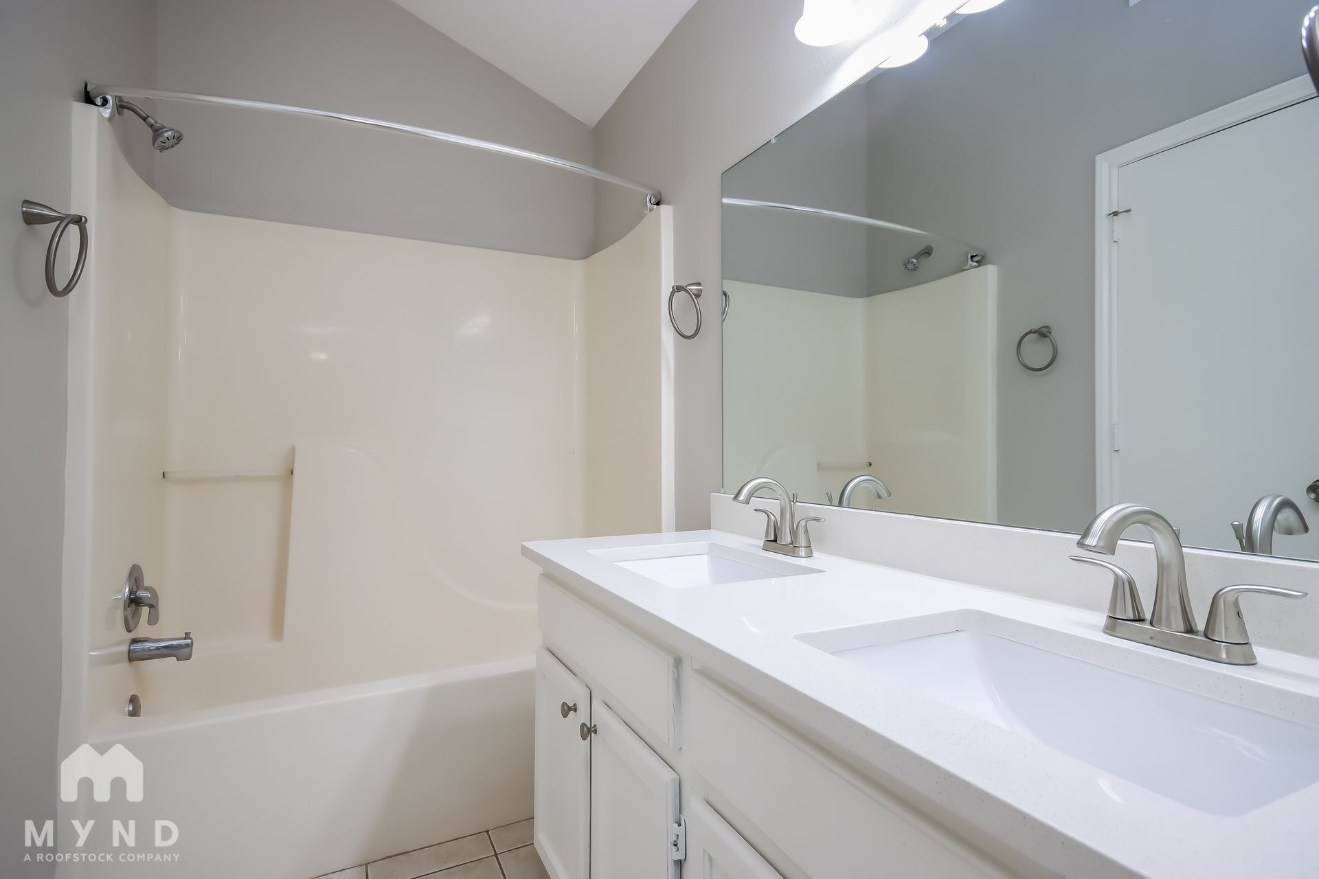 Building Photo - 234 Hartford Ln