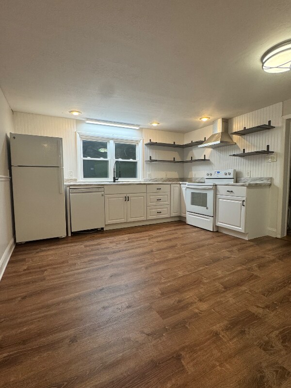 Building Photo - 401 Hollingsworth Cir