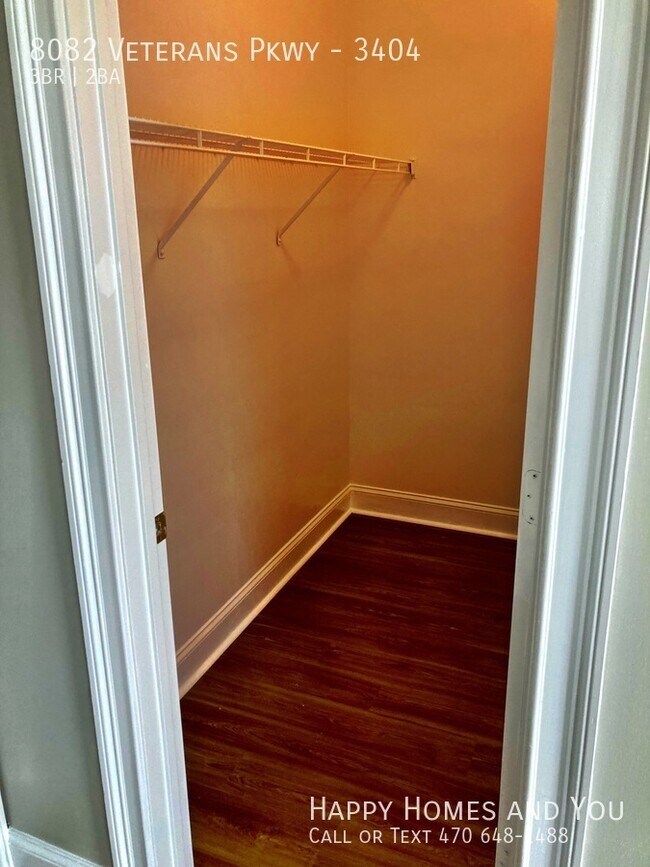 Building Photo - 8082 Veterans Pkwy