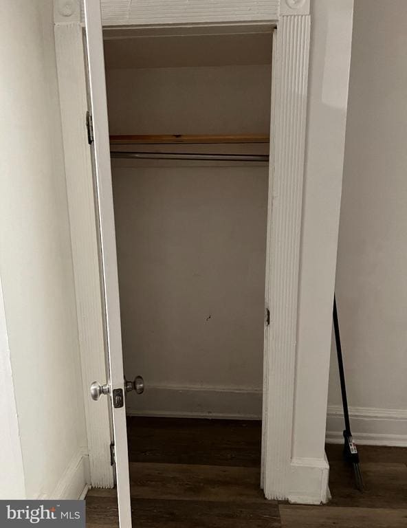 Building Photo - 1241 N 60th St