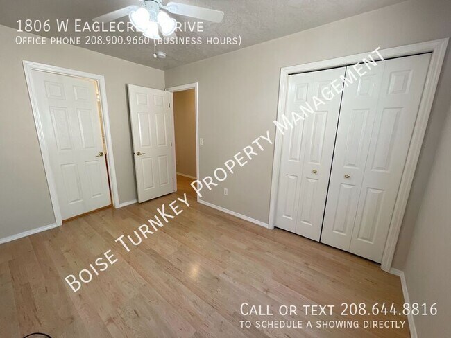 Building Photo - 1806 W Eaglecrest Dr