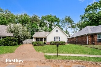 Building Photo - 7090 Maryland Ct