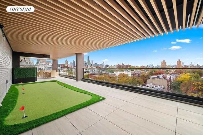 Building Photo - 1 Putnam Ave