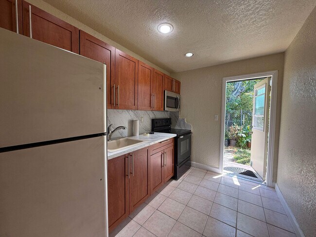 Building Photo - 5720 NW 15th St