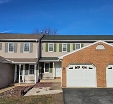 Building Photo - 27 Penny Ln