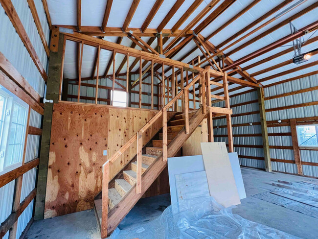 Building Photo - 6127 N Regal St