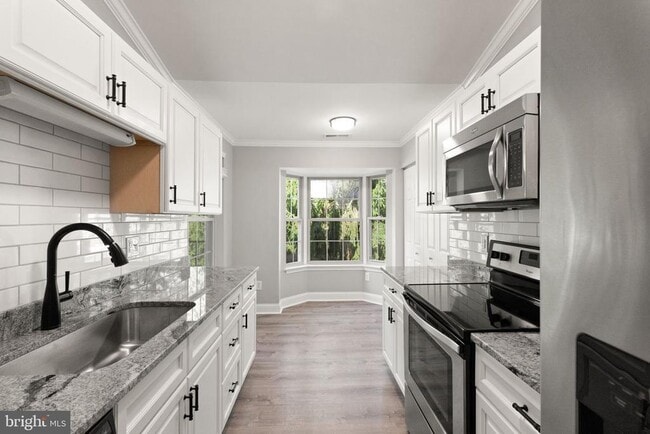 Building Photo - 3400 Tulleys Pointe Ct