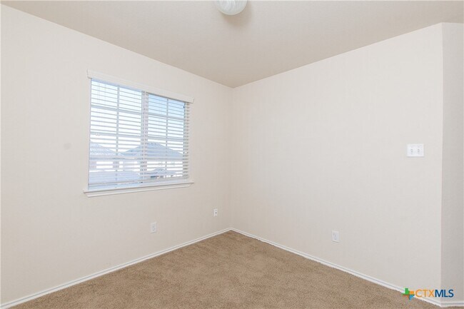 Building Photo - 4701 Green Meadow St