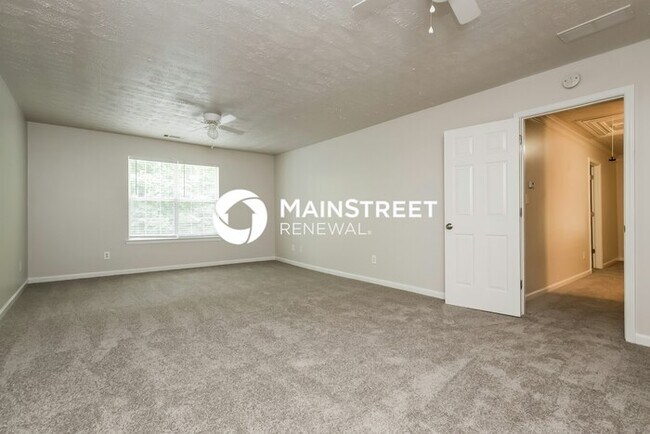 Building Photo - 4 Bedroom Pet-Friendly Home in McDonough, GA with Main Street Renewal