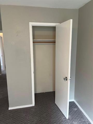 Building Photo - 305 Casie Ct