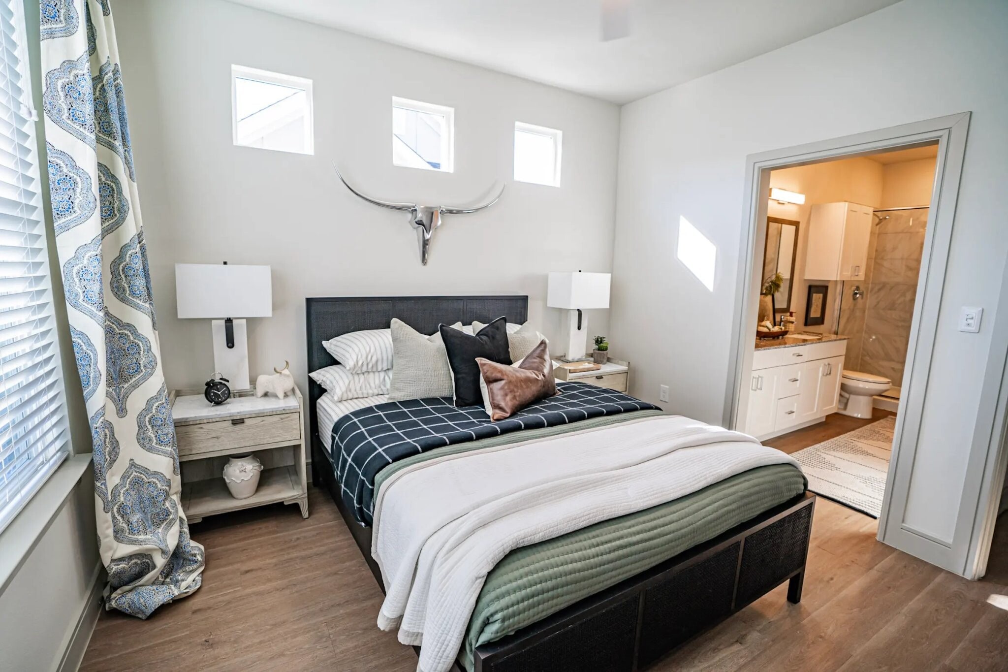 Building Photo - 9600 Vista Grande Blvd