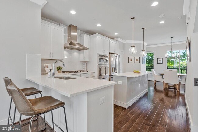 Building Photo - 4810 Garden View Ln