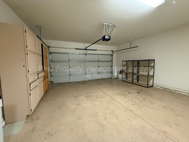 Building Photo - 3646 N Katmai