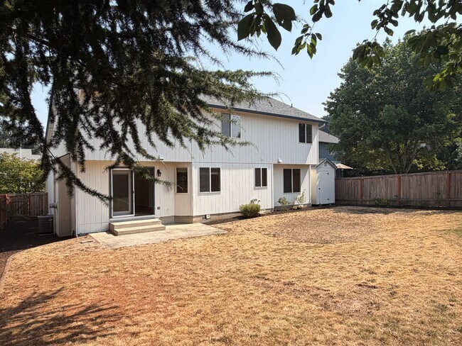 Building Photo - 3310 NE 164th Ct