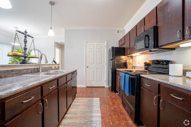 Building Photo - Where Style Meets Home!