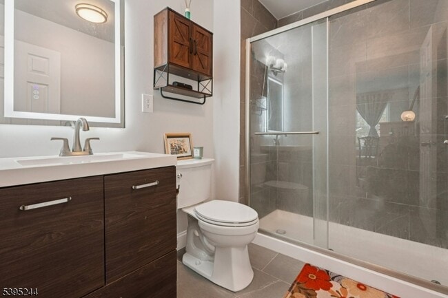 Building Photo - 10 De Palma Ct