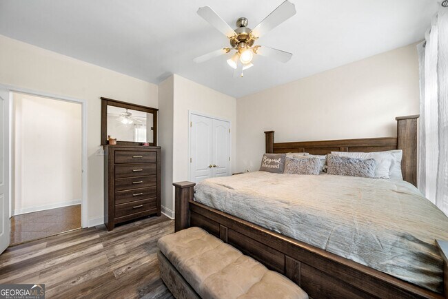 Building Photo - 209 Braemar Ct