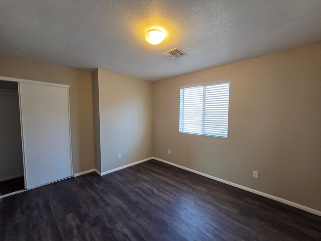 Building Photo - 346 Rio Grande Ct