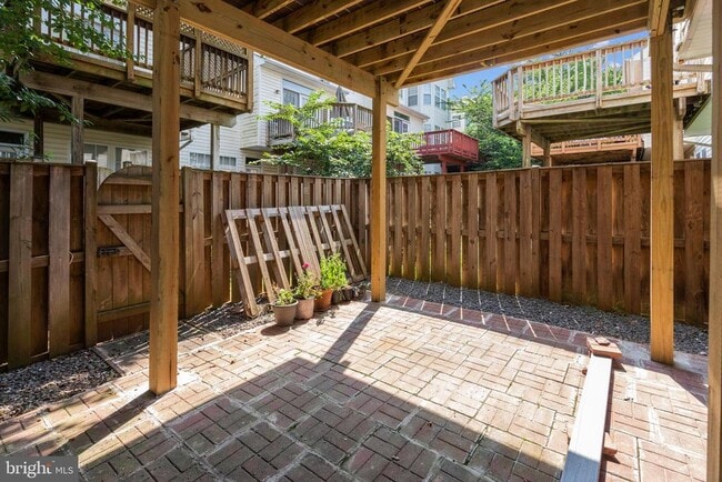Building Photo - 44321 Rowley Terrace