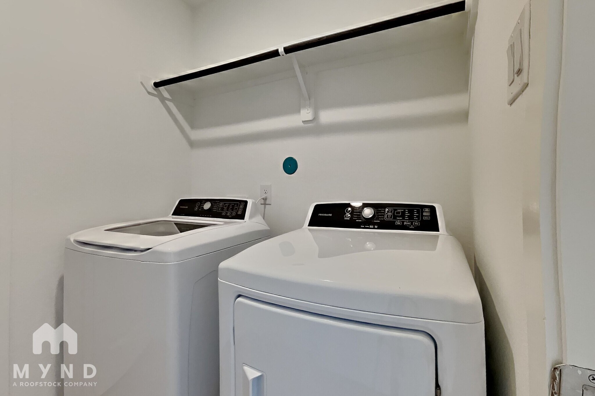 Building Photo - 18515 Cepagatti Dr