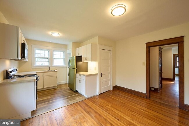 Building Photo - 53 W Knowlton Rd