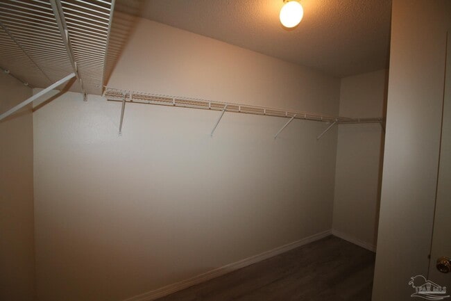 Building Photo - 354 Mizzen Ln