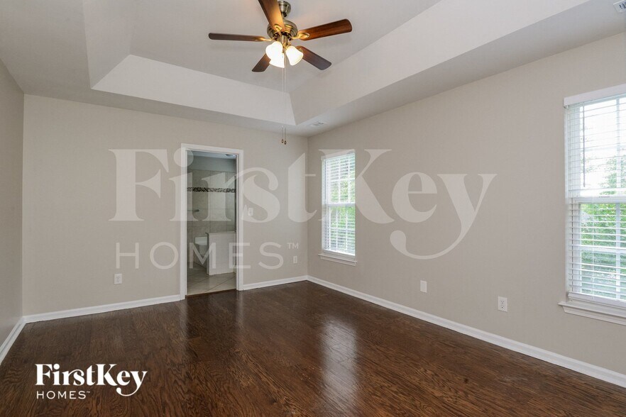 Building Photo - 13622 Edgetree Dr