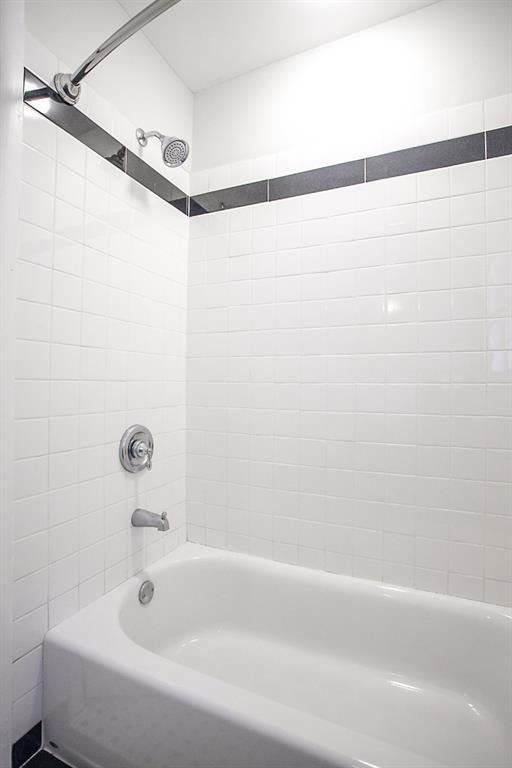 Building Photo - 1655 Ridgewood Dr NE