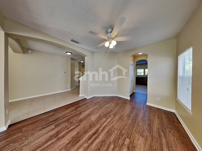 Building Photo - 729 Porto Cristo Ave