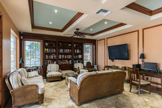 Building Photo - 1265 Wildwood Lakes Blvd