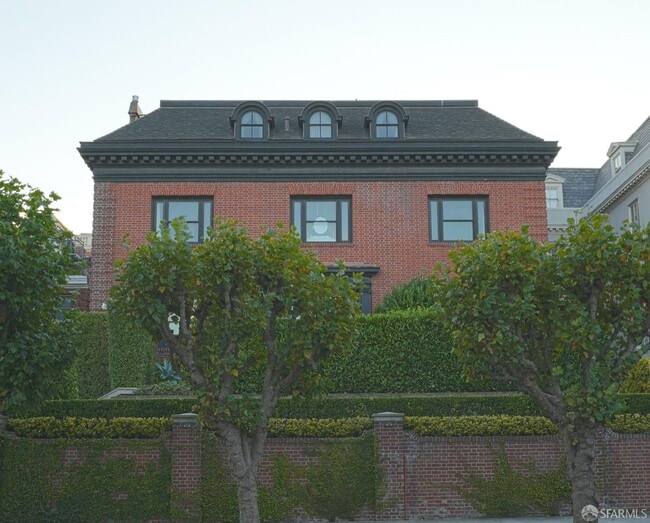 Building Photo - 2505 Divisadero St