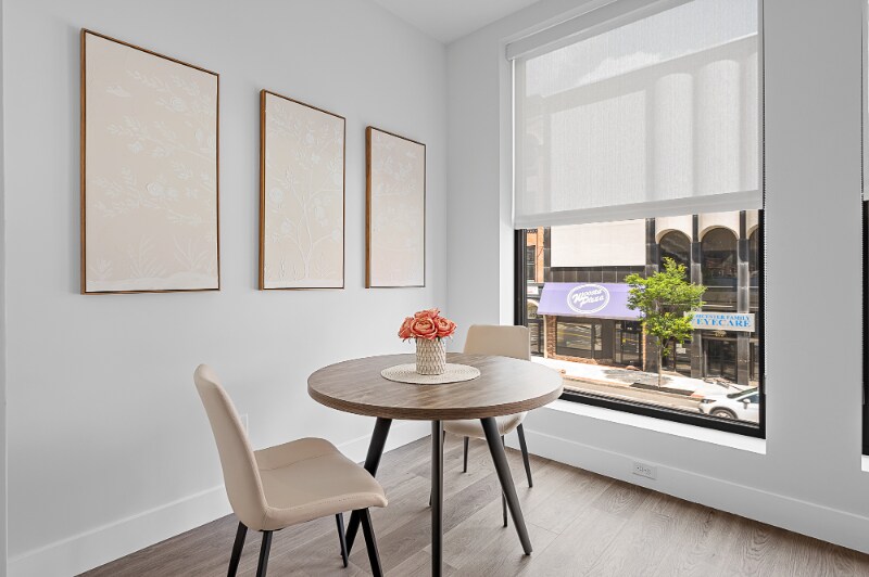 Building Photo - 414 Main St