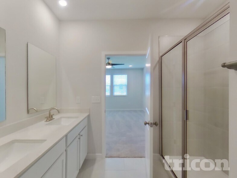 Building Photo - 64 Brazil Nut Cir