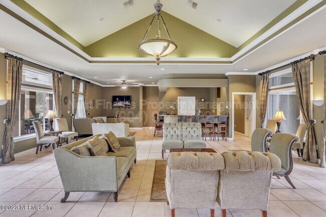 Building Photo - 19 Arbor Club Dr
