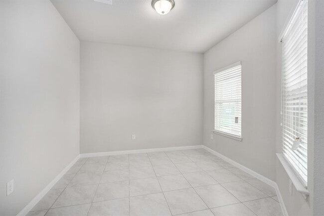 Building Photo - 6505 Ranchito Dr