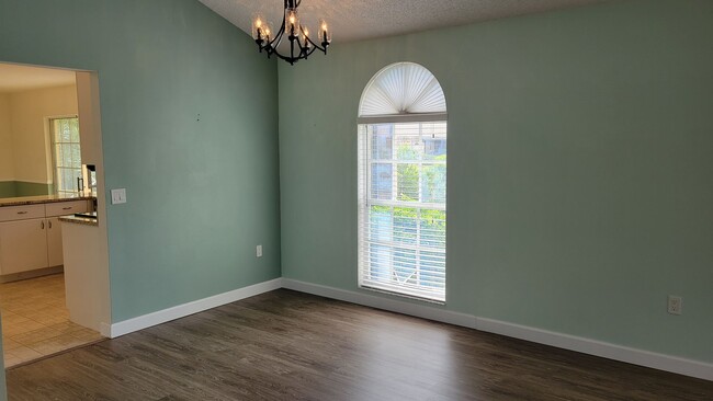 Building Photo - Annual UNfurnished renovated 2/2 villa in ...