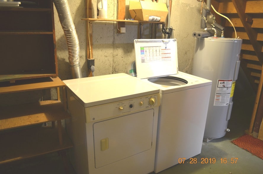 Washer & Dryer - 61 Drummer Rd