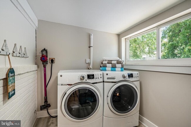 Building Photo - 5708 Park Blvd