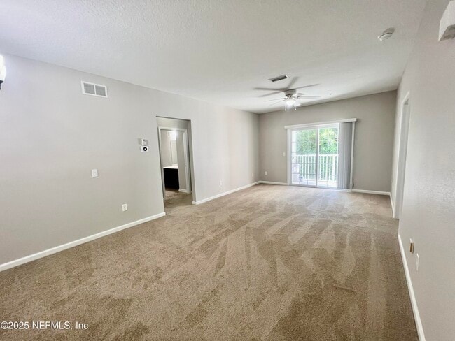 Building Photo - 4990 Key Lime Dr