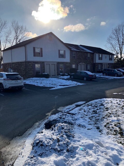 Building Photo - 5353 Shiloh Dr