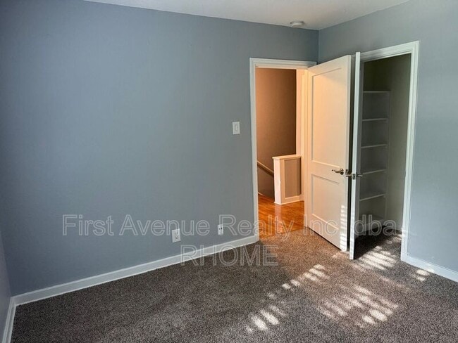 Building Photo - 6482 Bordeaux Ave
