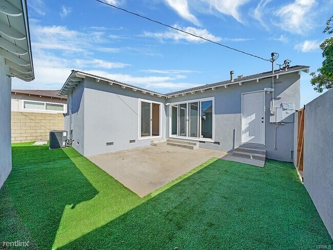 Building Photo - 3 br, 2 bath House - 17833 Thornlake Ave