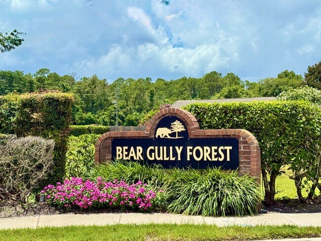 Building Photo - Nice 4/2 Two-Story Home in Seminole County...